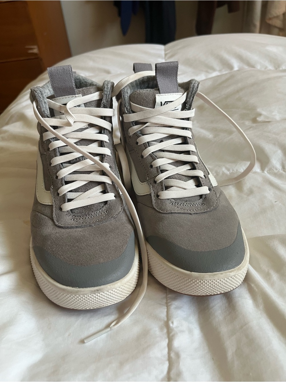 Vans Ultrarange MTE Gray Suede High Top Sneakers Women’s